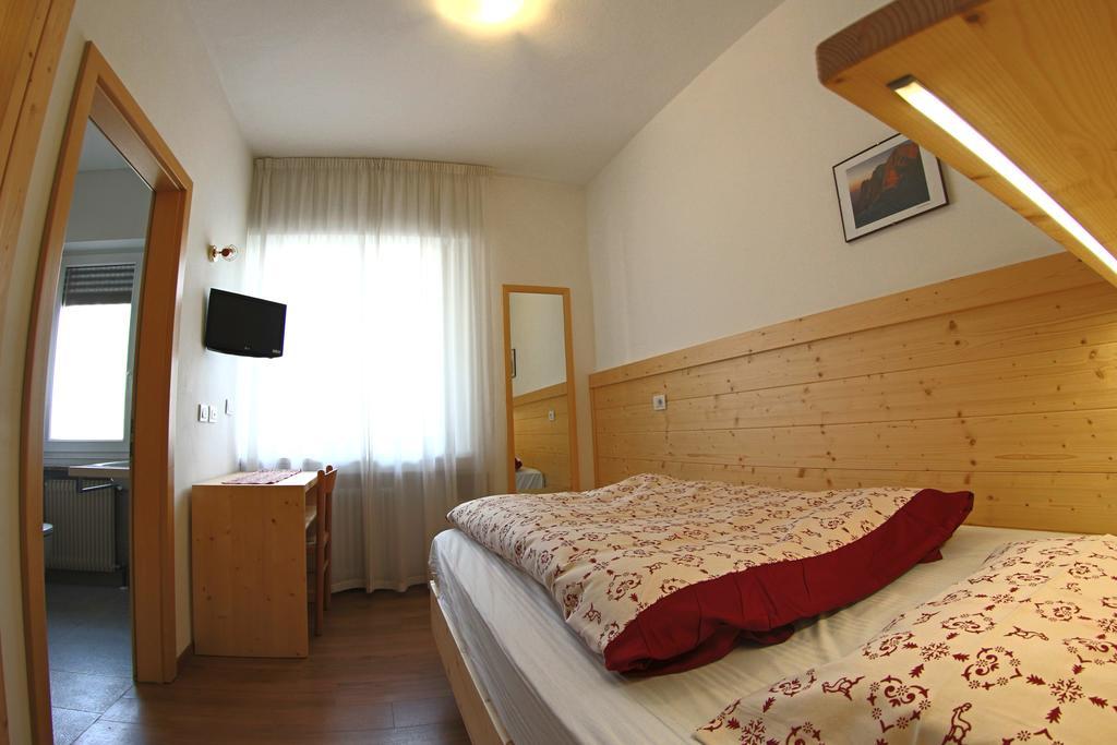 Liz Hotel & Apartments Predazzo Exteriör bild